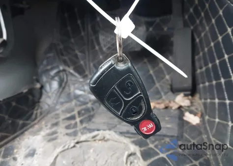 1998 Mercedes-Benz E 430 z USA, uszkodzony, nr VIN WDBJF70F4WA696539